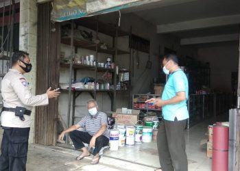 Polsek Kedung Terus Galakan Himbauan Prokes 5M Ke Warga
