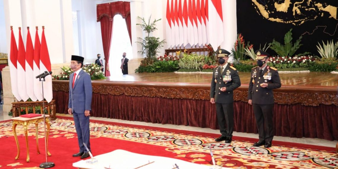 Kapolri Ucapkan Selamat Atas Pelantikan Jenderal Andika Perkasa Sebagai Panglima TNI