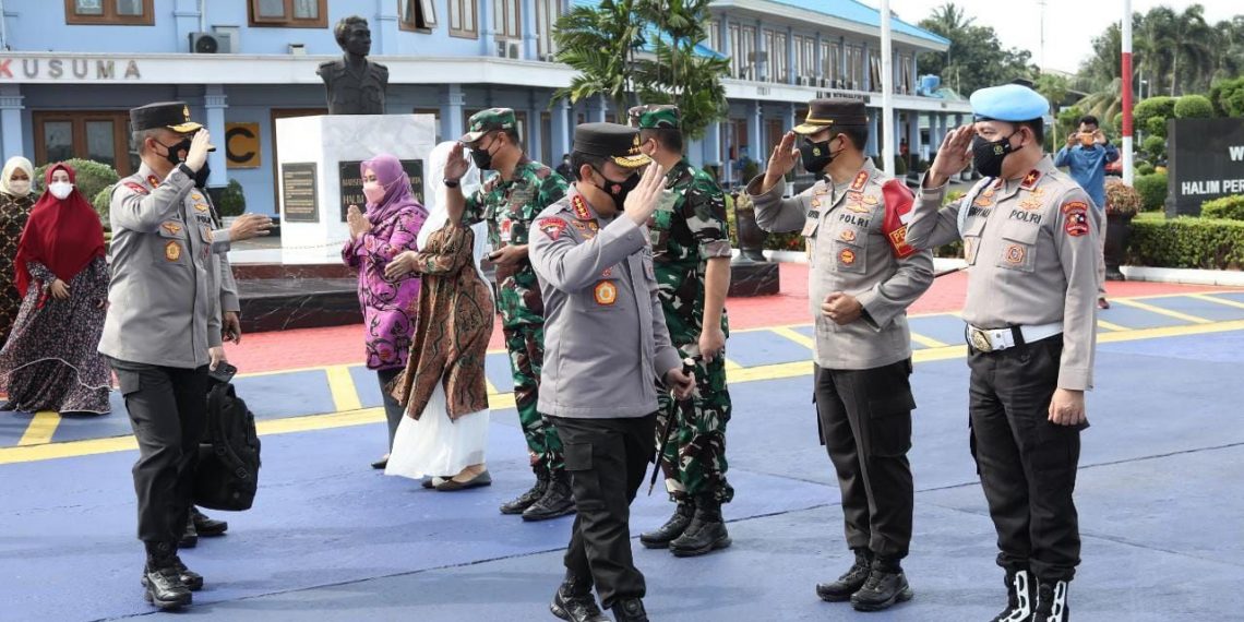 Kapolri Berangkat ke Lumajang, Tinjau Langsung Korban Erupsi Gunung Semeru
