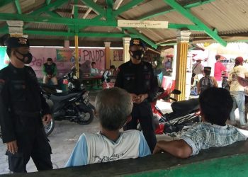 Brimob Polda Jabar Berikan Edukasi Protokol Kesehatan Kepada Ojek Pangkalan